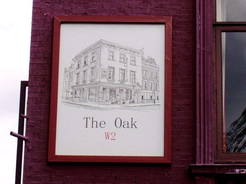 Oak W2-2 Aug 2017. (External, Sign). Published on 23-08-2017