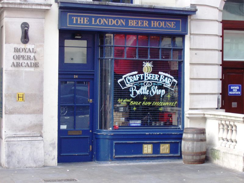 London Beer House SW1-1 July 2018. (Pub, External, Key). Published on 22-07-2018