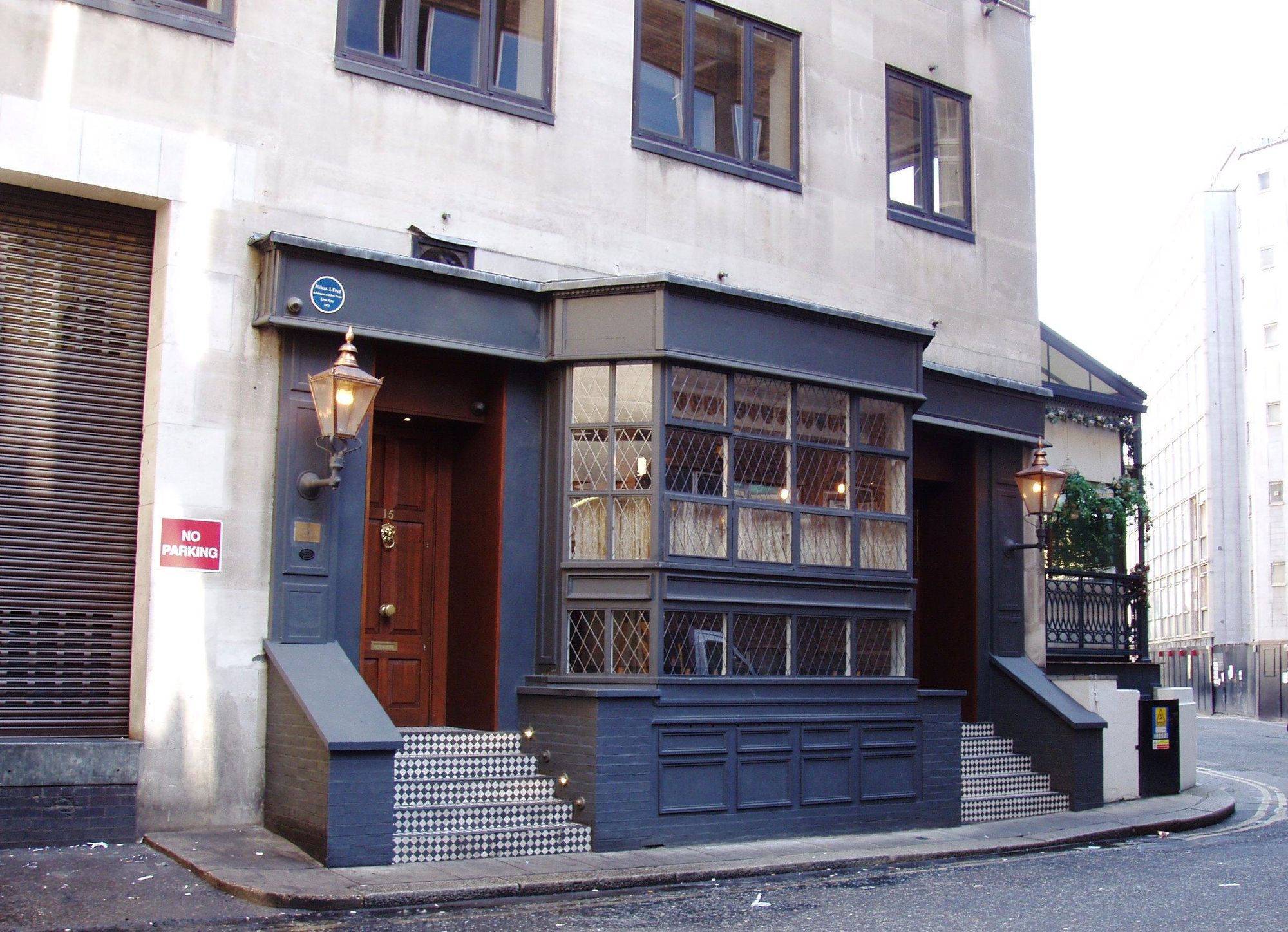Mr Foggs W1-1 Aug 2017. (Pub, External, Key). Published on 27-08-2017