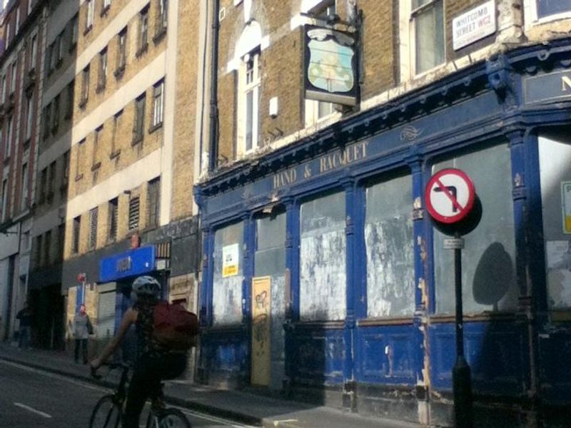 Hand & Racquet - Closed by still standing!. (Pub, External, Key). Published on 07-01-2017