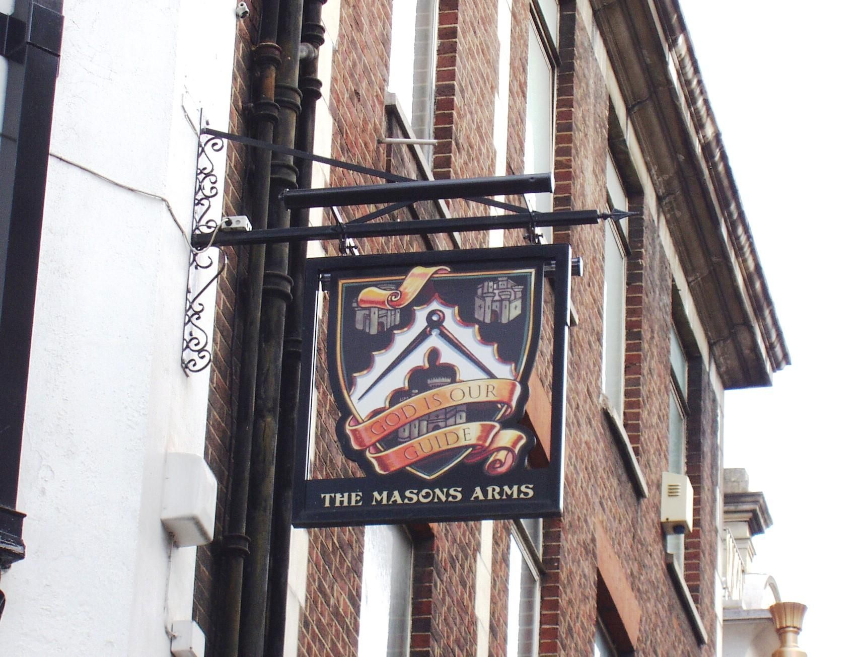 Masons Arms W1-sign Aug 2017. (Pub, External, Sign). Published on 27-08-2017