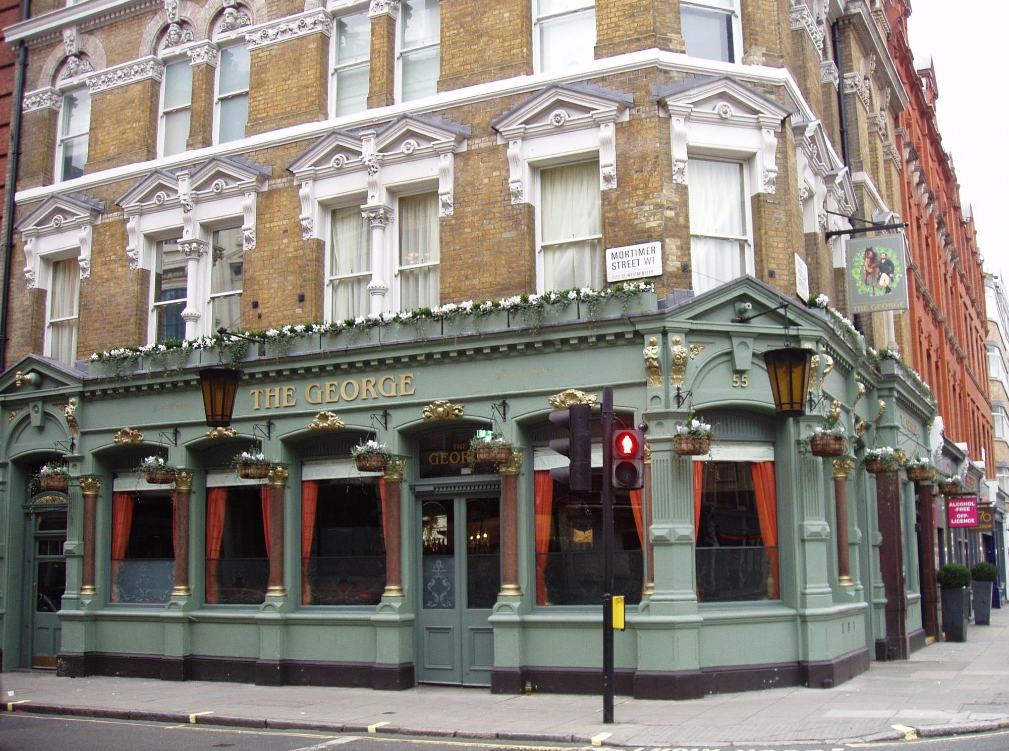 George Fitzrovia-1 Jan 2022. (Pub, External, Key). Published on 23-01-2022