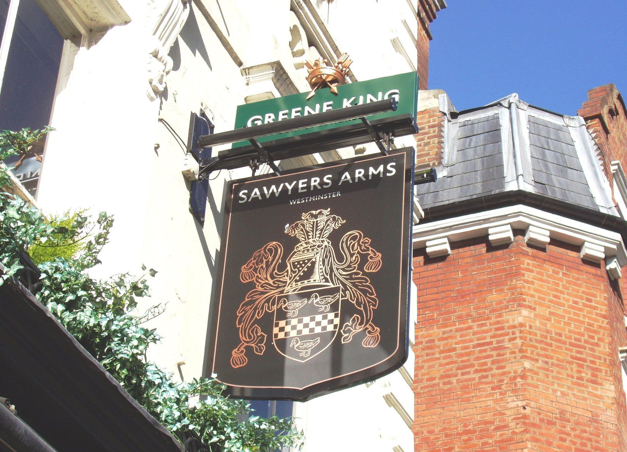 Sawyers Arms sign W2 Aug 2017. (Pub, External, Sign). Published on 06-08-2017