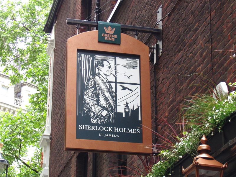 Sherlock Holmes-sign May 2025. (Pub, External, Sign). Published on 25-05-2025 