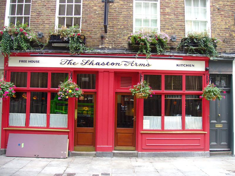 Shaston Arms-1 Oct 2025. (Pub, External, Key). Published on 12-10-2025