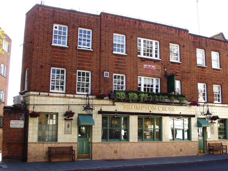 Brompton Cross-1 July 2022. (Pub, External, Key). Published on 24-07-2022