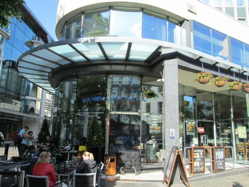 Photo date: June 2013. (Pub, External). Published on 14-07-2013