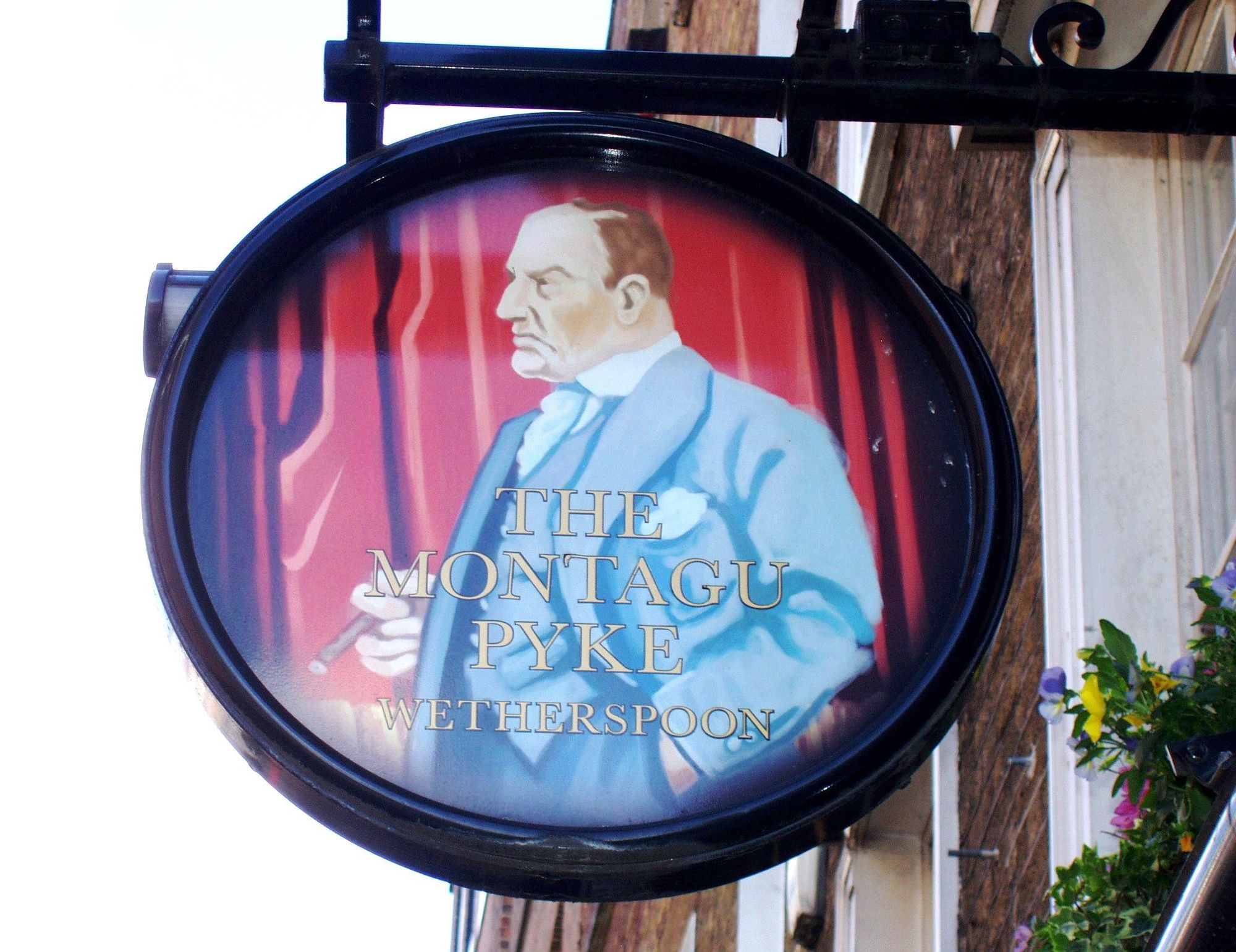 Montague Pyke W1 sign May 2017. (Pub, External, Sign). Published on 23-05-2017