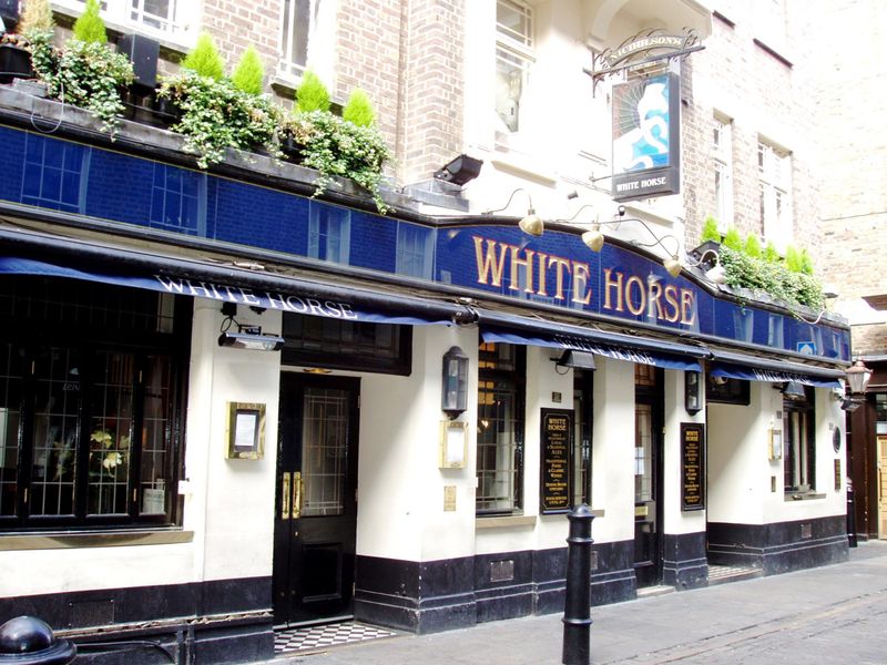 White Horse W1F-1 June 2017. (Pub, External). Published on 06-06-2017 