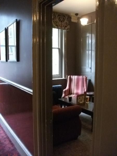 Angel First Floor Lounge 04. (Pub, Bar). Published on 15-07-2016