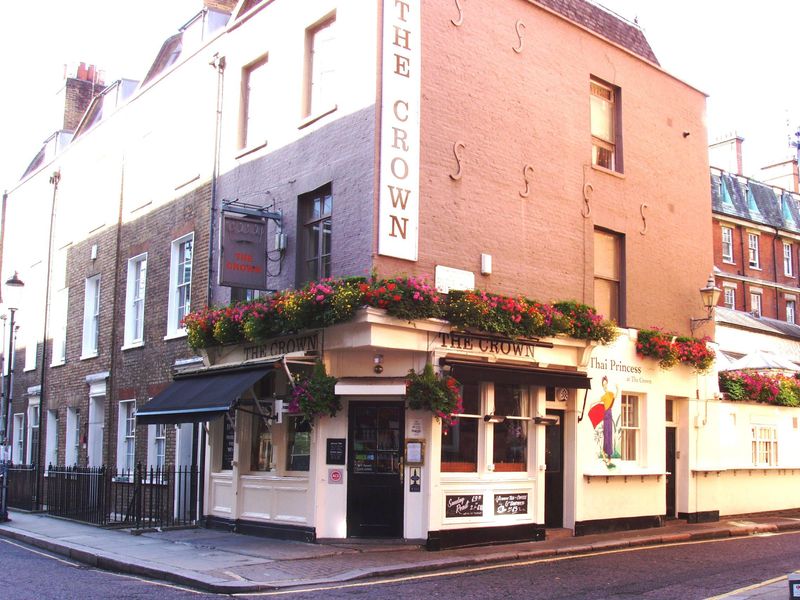 Crown SW3-1 July 2017. (Pub, External, Key). Published on 02-07-2017