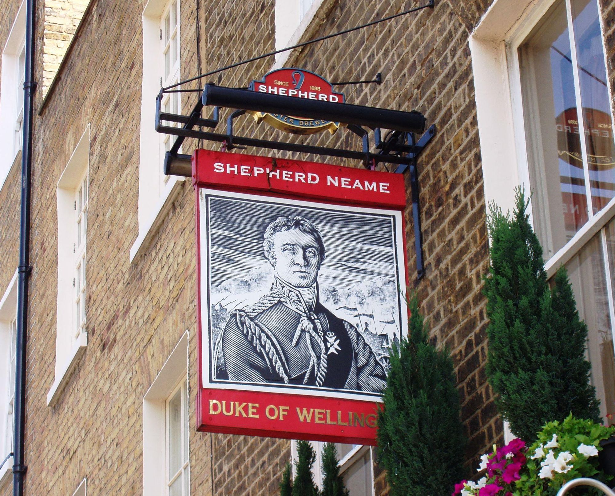 Duke of Wellington SW1 sign June 2017. (Pub, External, Sign). Published on 18-06-2017