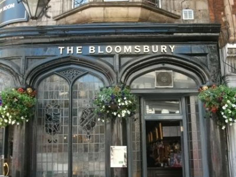 Bloomsbury Tavern iew from Shaftesbury Avenue. (Pub, External, Sign). Published on 17-06-2014 