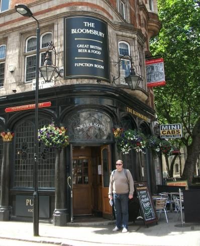 Bloomsbury Tavern Main Entrance. (Pub, External, Sign, Key). Published on 17-06-2014