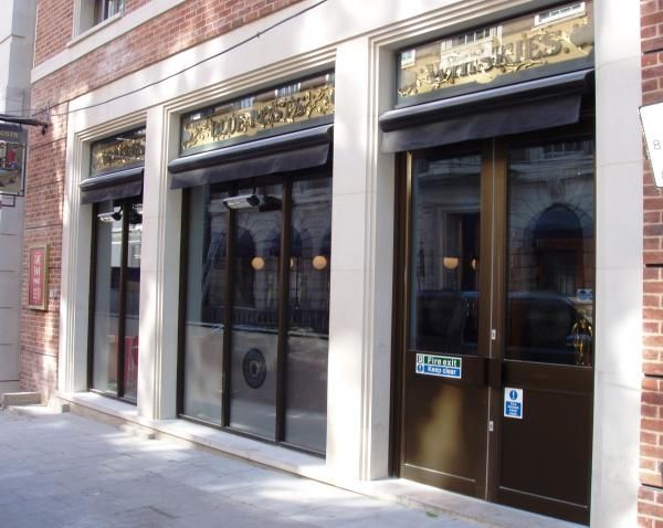 Blue Posts SW1 Aug 2015-2. (Pub, External). Published on 09-08-2015
