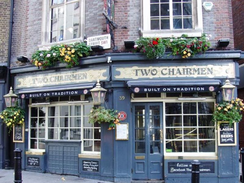 Two Chairmen SW1-1 Sept 2015. (Pub, External, Key). Published on 20-09-2015