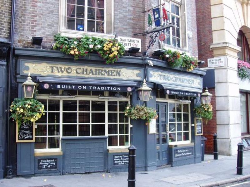 Two Chairmen SW1-2 Sept 2015. (Pub, External). Published on 20-09-2015 
