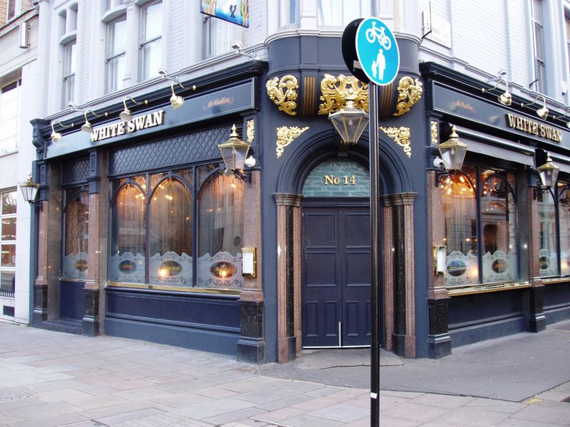 White Swan SW1-1 Mar 2019. (Pub, External). Published on 17-03-2019