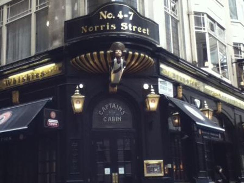 CaptainsCabin01. (Pub, External, Key). Published on 03-08-2013 