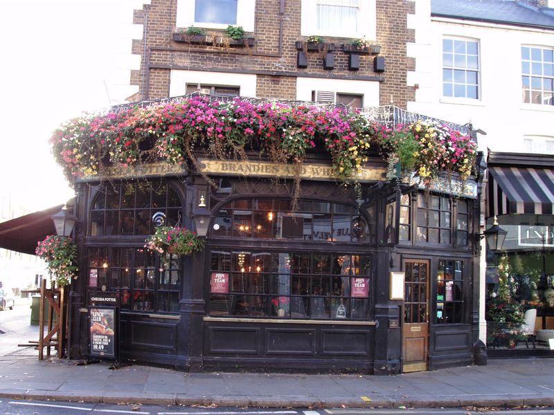 Chelsea Potter-1 Nov 2021. (Pub, External, Key). Published on 21-11-2021