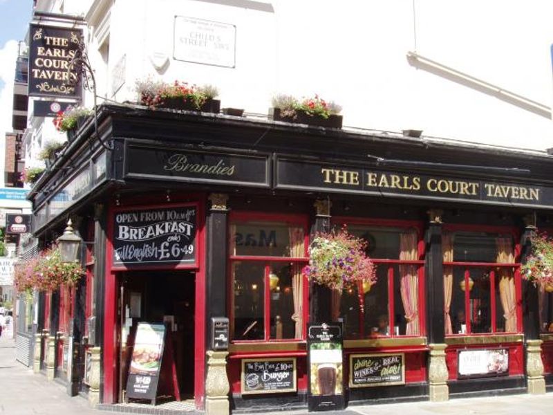 Earls Court, Earls Court Tavern. (Pub, External, Key). Published on 09-08-2013