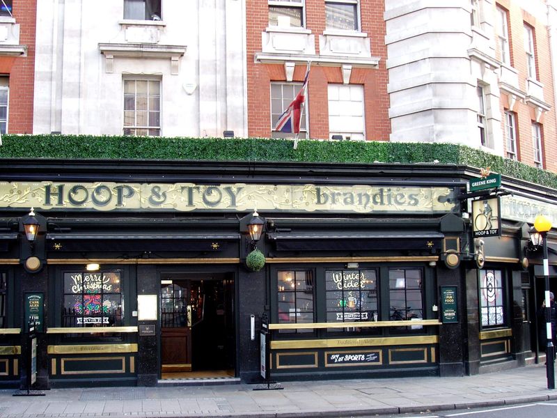 Hoop & Toy SW7 Nov 2017. (Pub, External, Key). Published on 19-11-2017