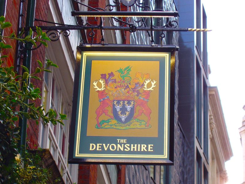 Devonshire W1 sign Nov 2023. (Pub, External, Sign). Published on 05-11-2023