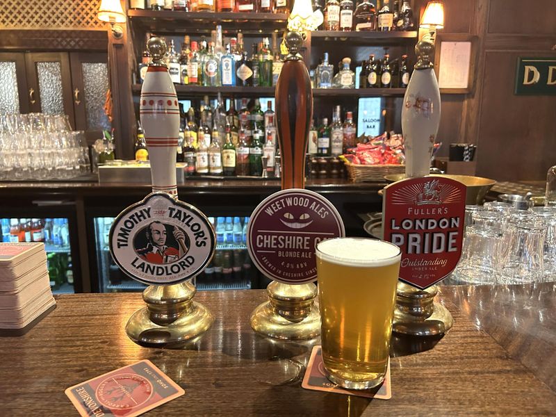 Devonshire-3. (Pub, Bar). Published on 18-11-2023 
