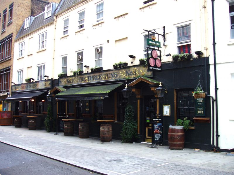 Three Tuns Marylebone-1 Feb 2022. (Pub, External). Published on 20-02-2022 