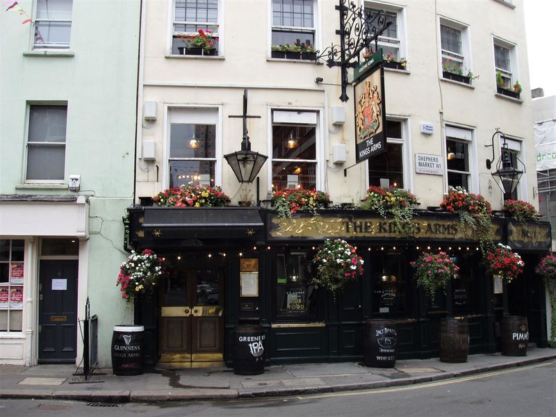 Kings Arms Mayfair Oct 2021. (Pub, External, Key). Published on 10-10-2021