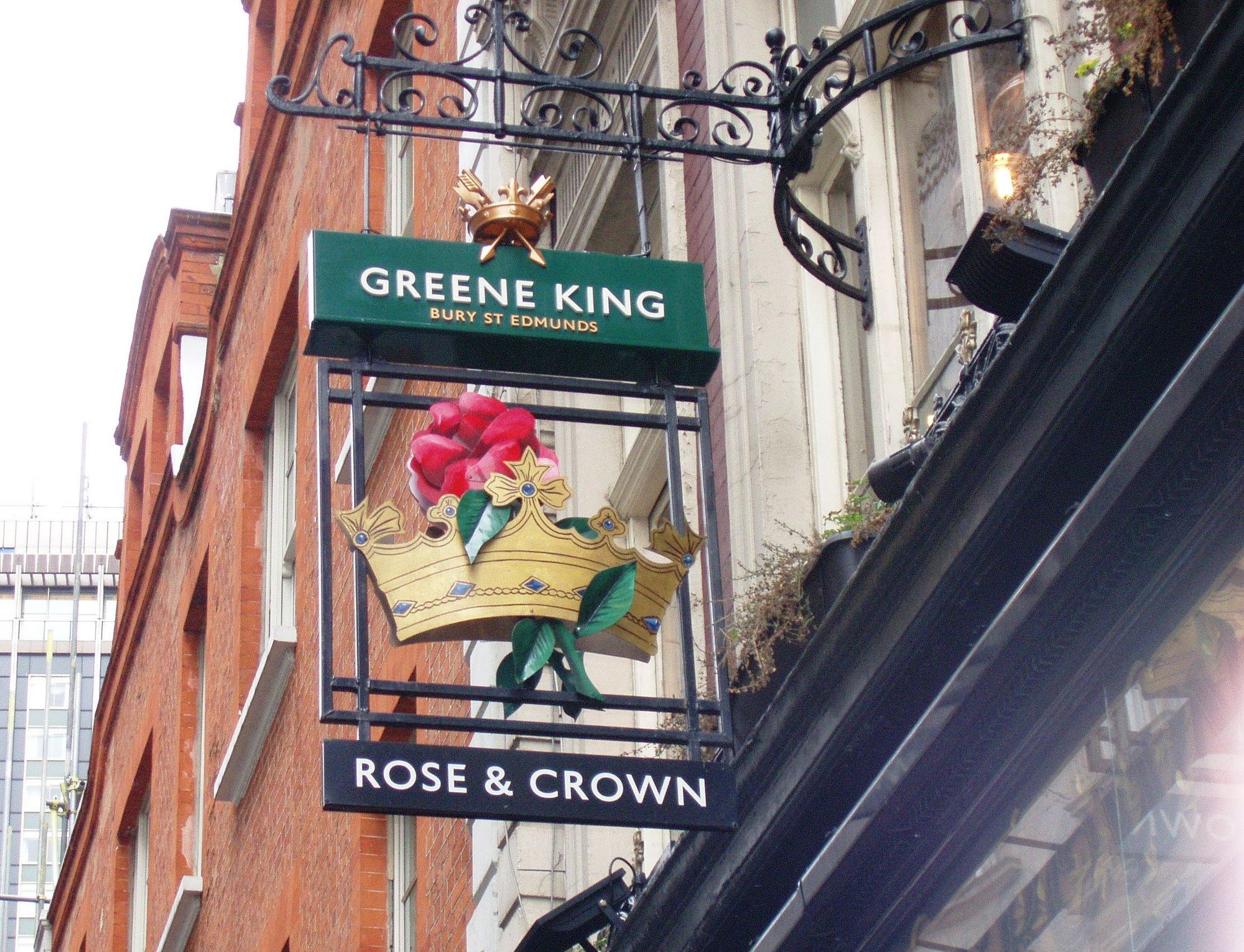 Rose & Crown sign W1 Oct 2017. (Pub, External, Sign). Published on 29-10-2017