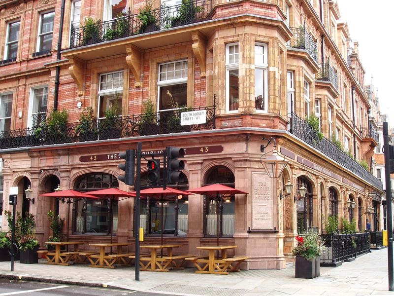 Audley W1-1 Mar 2023. (Pub, External, Key). Published on 19-03-2023