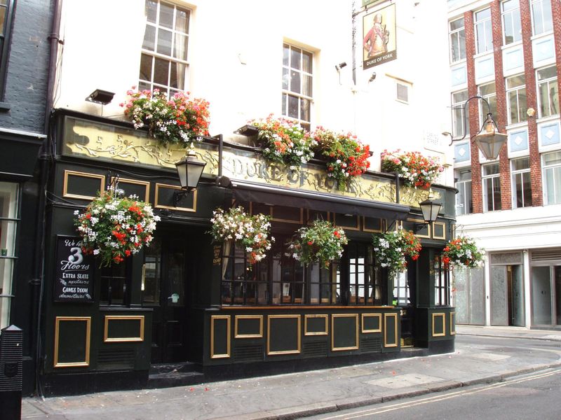Duke of York W1S-2 Aug 2017. (Pub, External). Published on 27-08-2017 