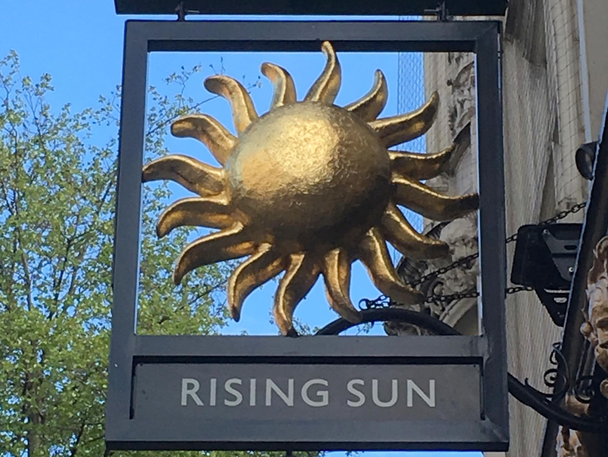 Rising Sun, Fitzrovia - Apr'17. (Pub, External, Sign). Published on 27-04-2017