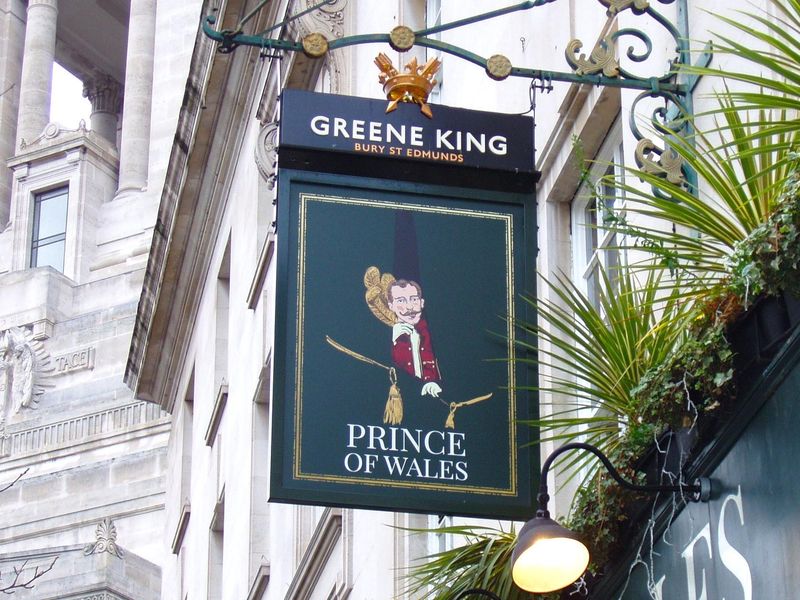 Prince of Wales WC2 sign Dec 2024. (Pub, External, Sign). Published on 27-12-2024 