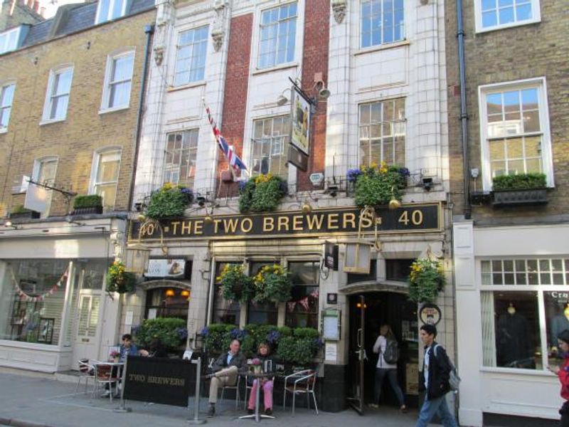Photo date: May 2013. (Pub, External, Key). Published on 05-08-2013