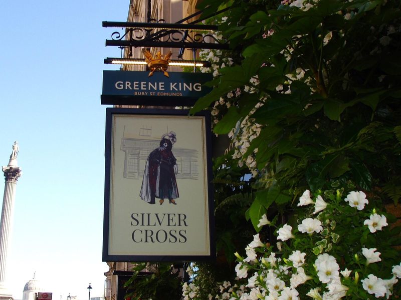 Silver Cross sign Jul 2024. (Pub, External, Sign). Published on 28-07-2024