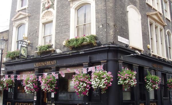 Queens Head SW3 main. (Pub, External, Key). Published on 25-09-2014