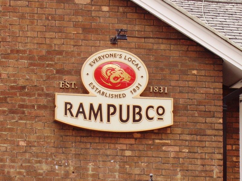 Rising Sun SW1 wallplaque June 2019. (Pub, External, Sign). Published on 10-06-2019 