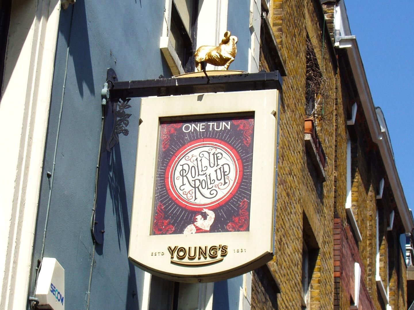 New Pub Sign at August 2025. (Pub, External, Sign). Published on 14-08-2025