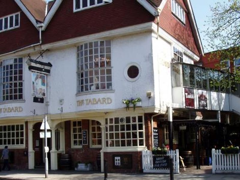 Tabard W4. (Pub, External, Key). Published on 12-01-2015