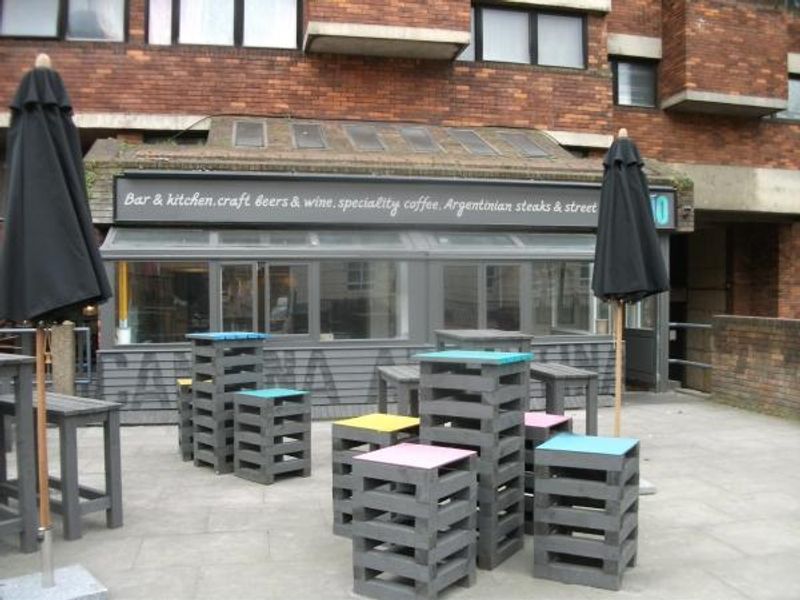 Moo Cantina 02. (External). Published on 30-03-2014