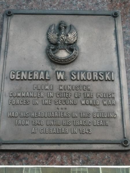 Cavalry Bar at Rubens Hotel Sikorski Plaque. (External). Published on 14-02-2014