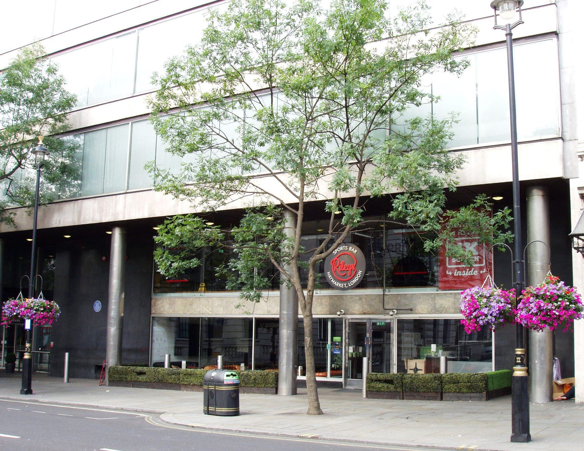 Rileys SW1Y-1 July 2018. (Pub, External, Key). Published on 22-07-2018