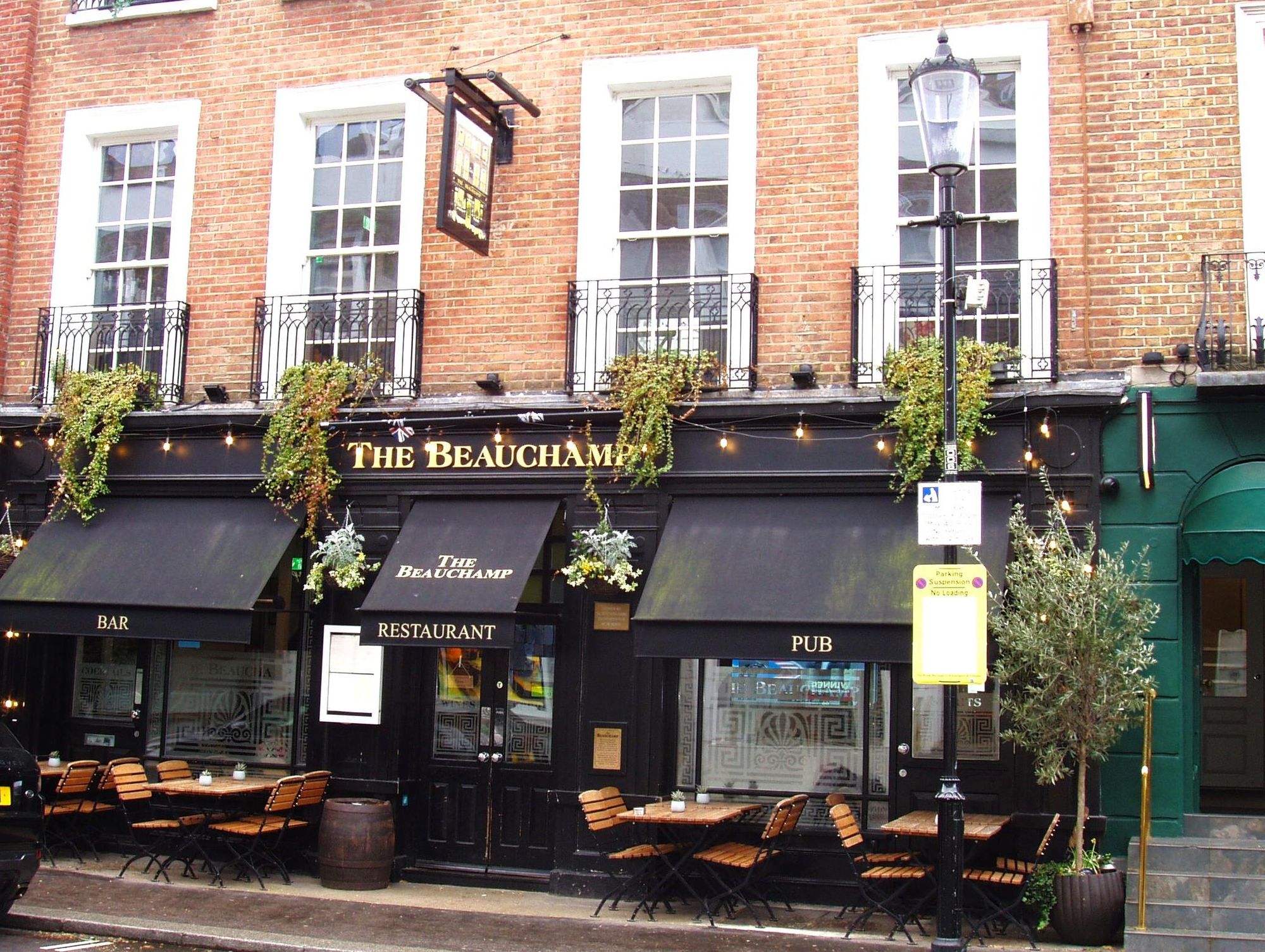 Beauchamp. (Pub, External, Key). Published on 30-03-2026