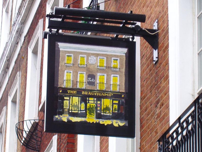 Beauchamp sign. (Pub, Sign). Published on 30-03-2026 