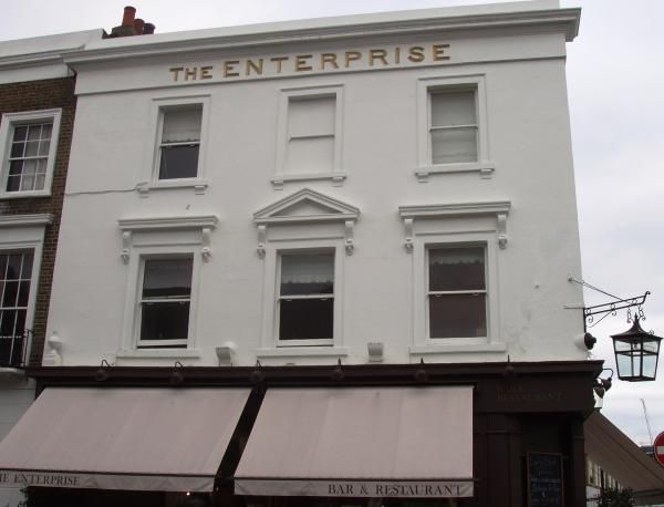 Enterprise SW3 side. (Pub, External). Published on 25-09-2014