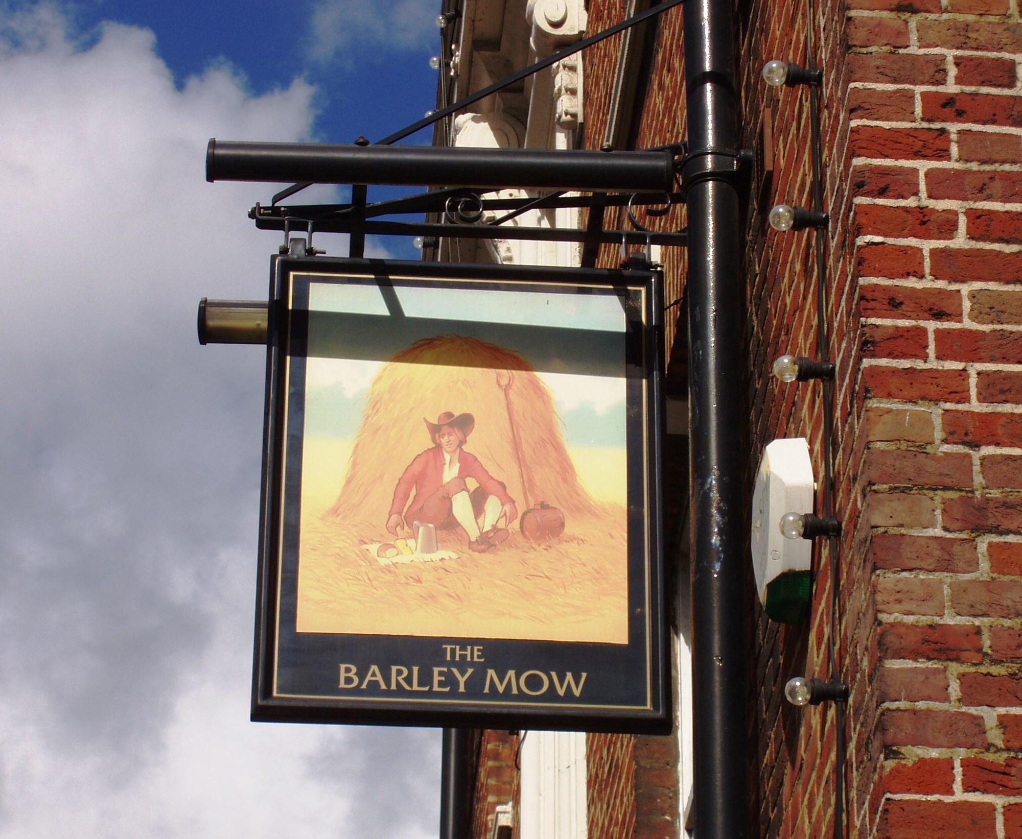 Barley Mow SW1-sign May 2017. (Pub, External, Sign). Published on 14-05-2017