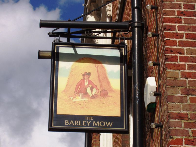 Barley Mow SW1-sign May 2017. (Pub, External, Sign). Published on 14-05-2017 