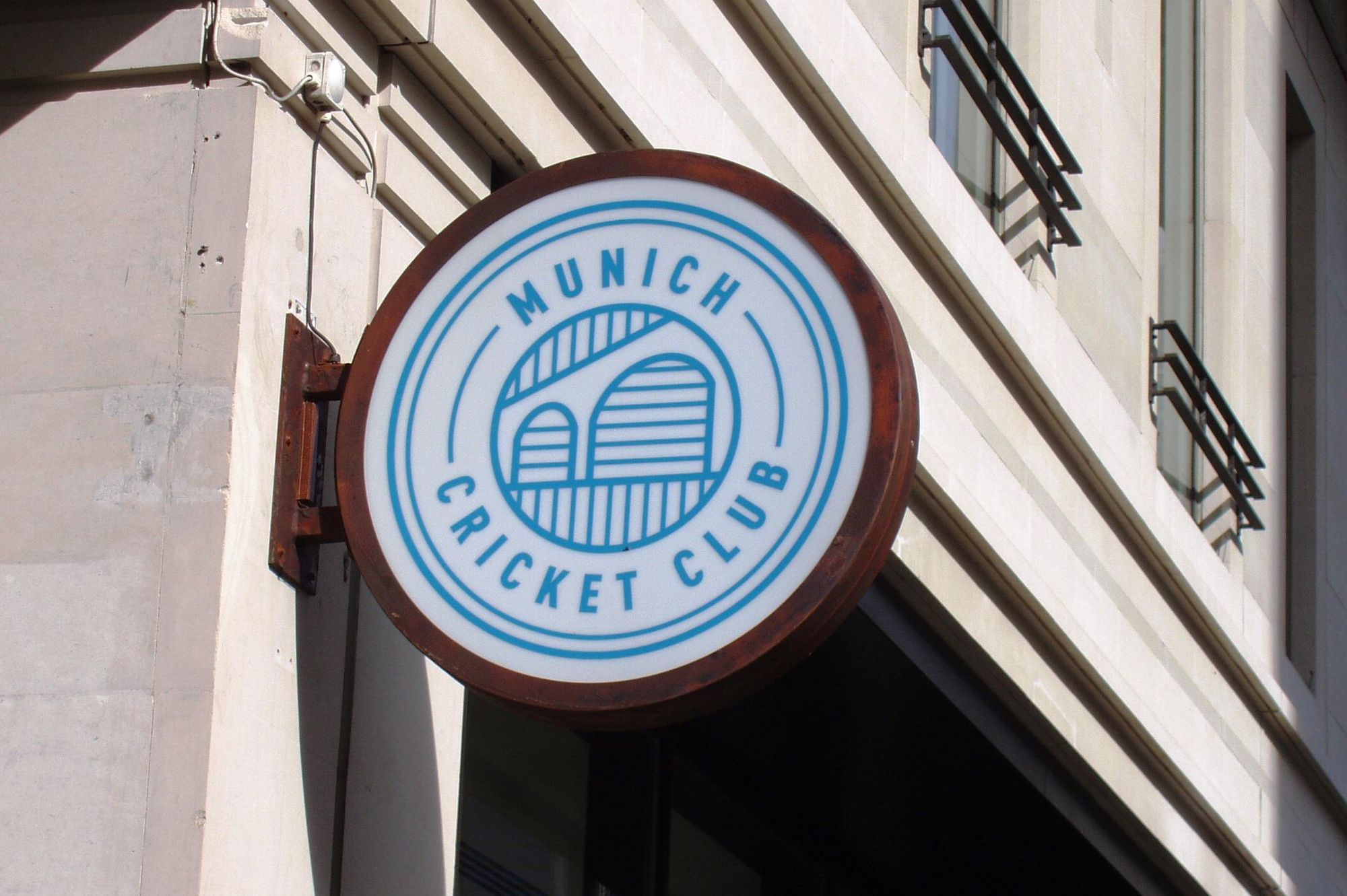 Munich Cricket Club SW1-sign July 2019. (Pub, External, Sign). Published on 21-07-2019
